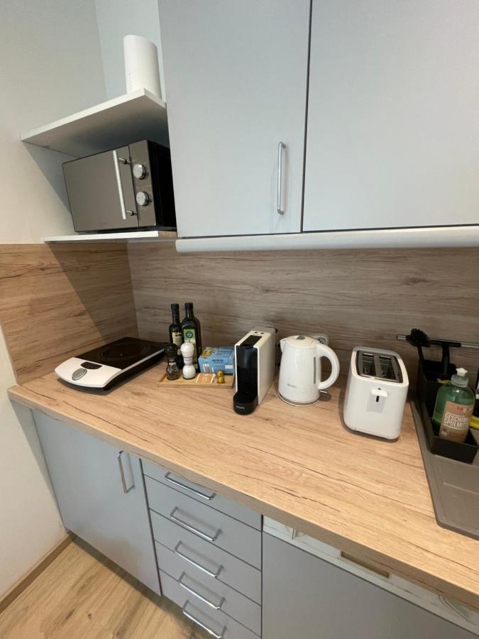 Apartment #family & Friends# Ruhig, Gruen, Gleich In Der City